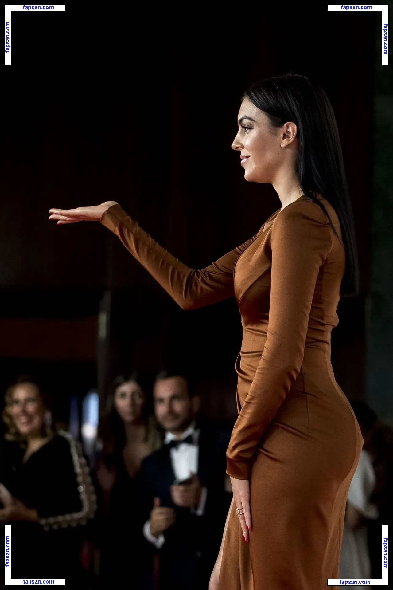 Georgina Rodriguez голая фото #0244 с Онлифанс