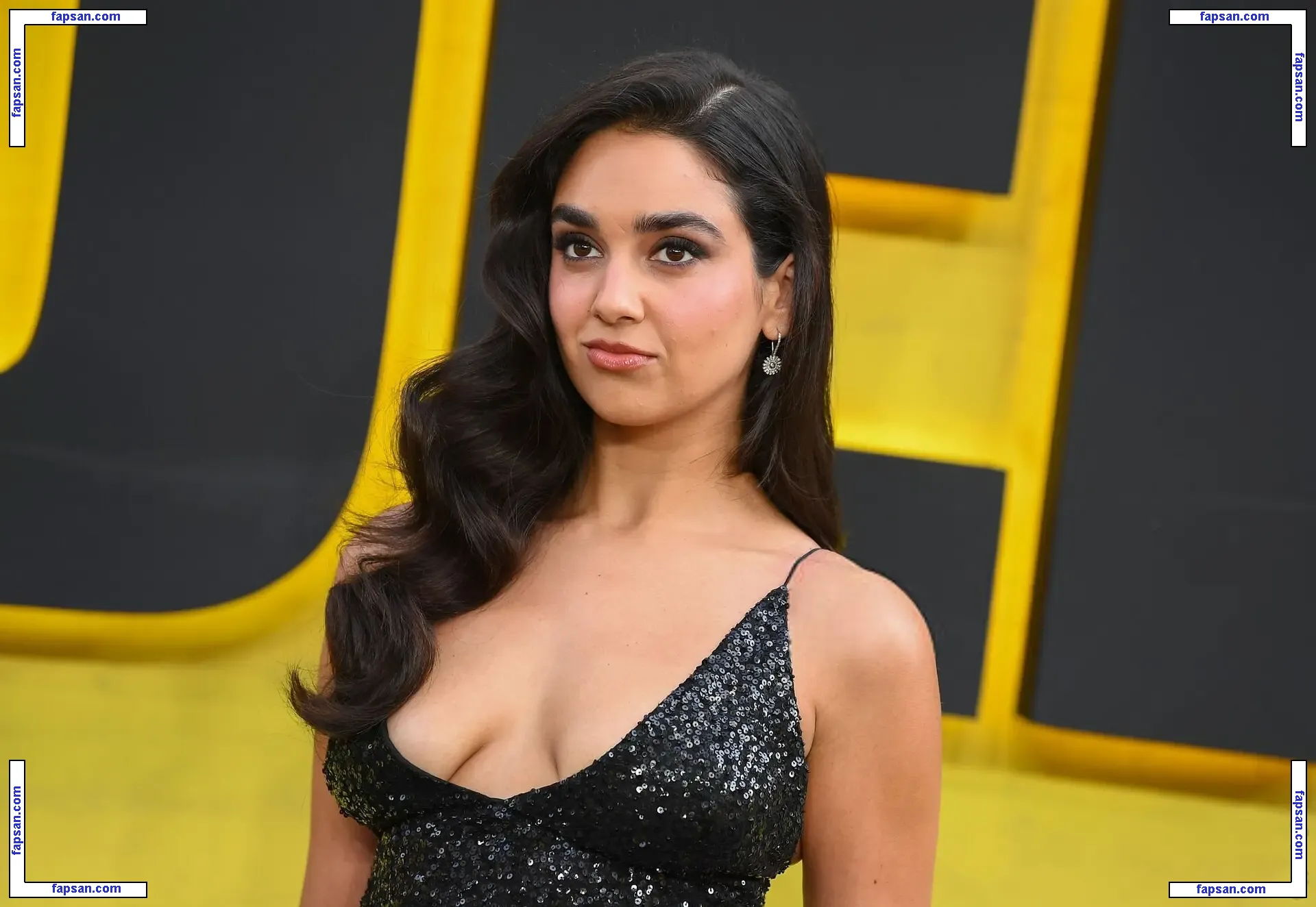 Geraldine Viswanathan голая фото #0058 с Онлифанс
