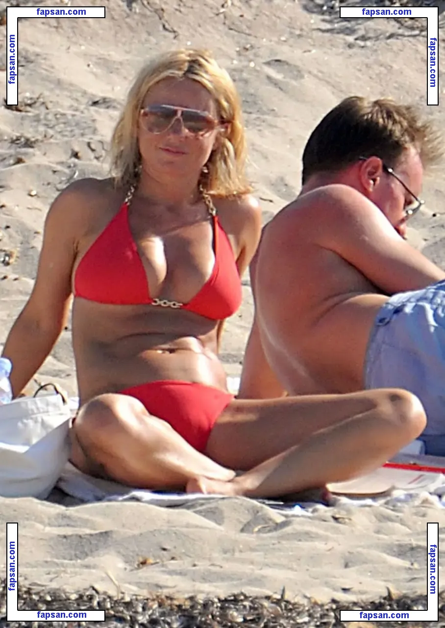 Geri Halliwell nude photo #0053 from OnlyFans