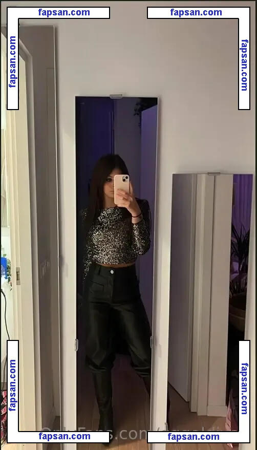 gggoldivaa nude photo #0007 from OnlyFans