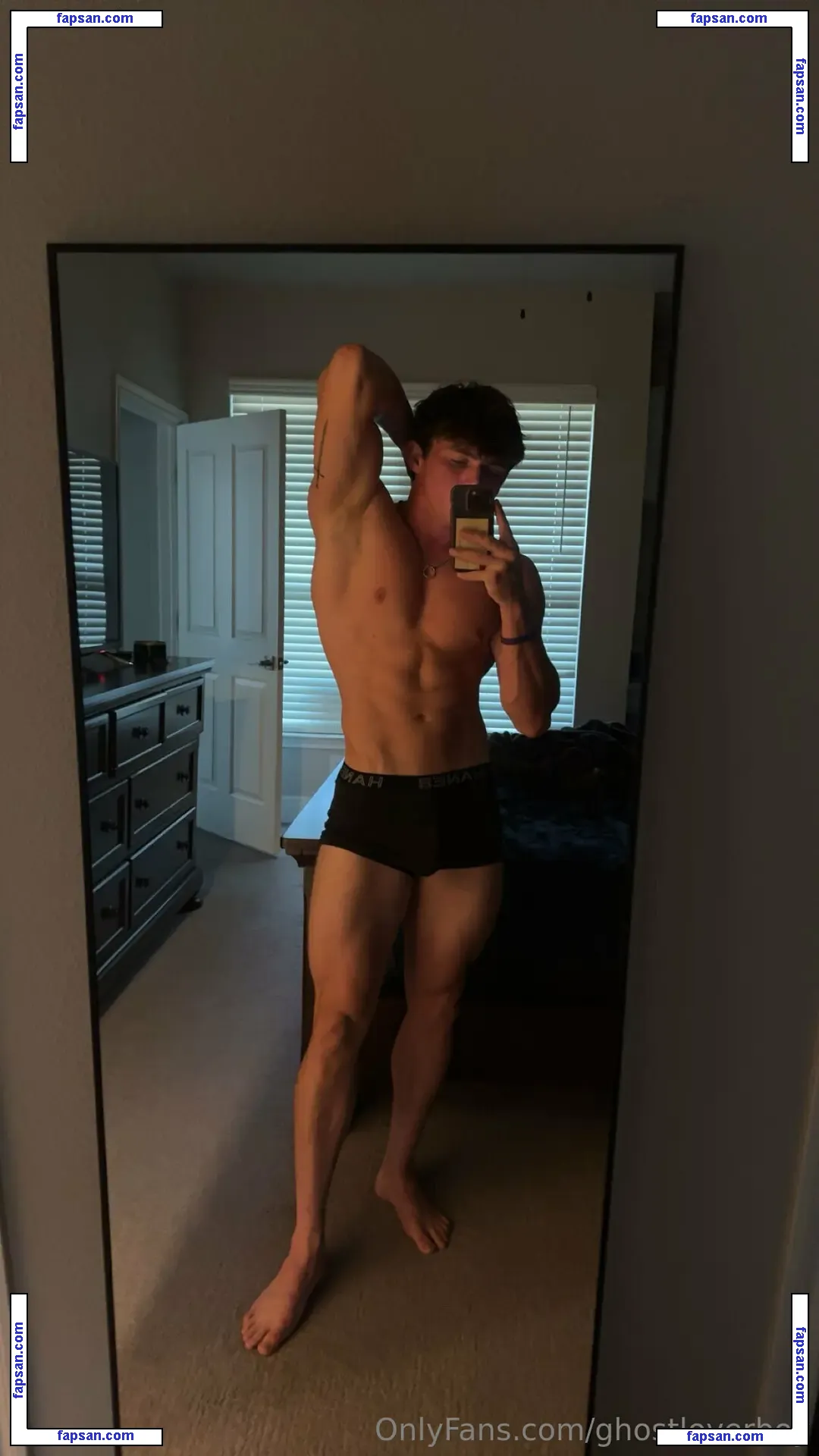 ghostloverboy nude photo #0003 from OnlyFans