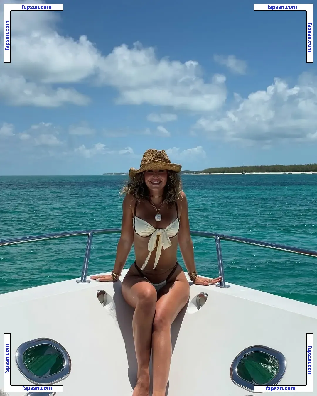 Gia Duddy nude photo #0024 from OnlyFans