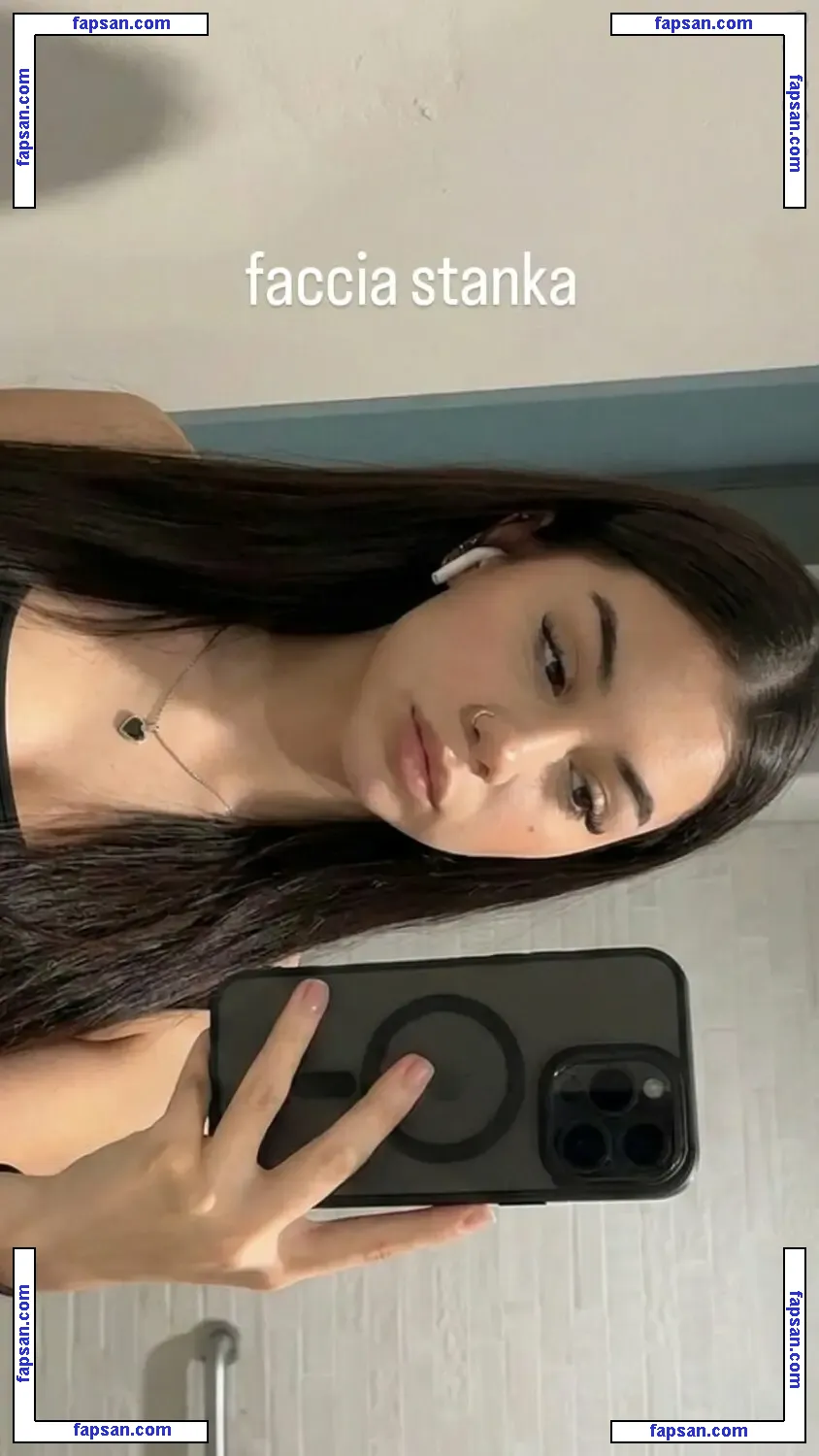 Giadaranze nude photo #0005 from OnlyFans