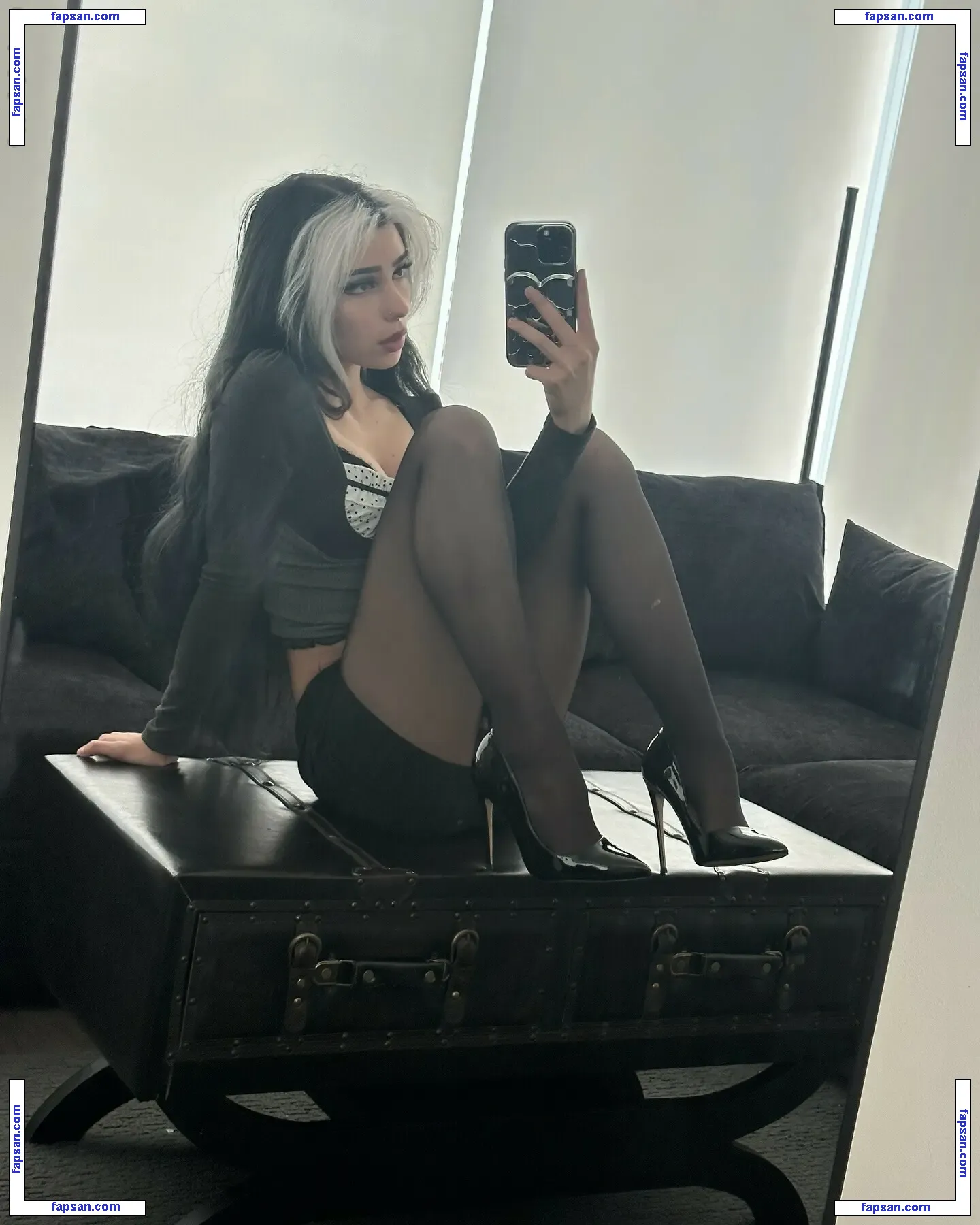 Gianna Hades nude photo #0117 from OnlyFans
