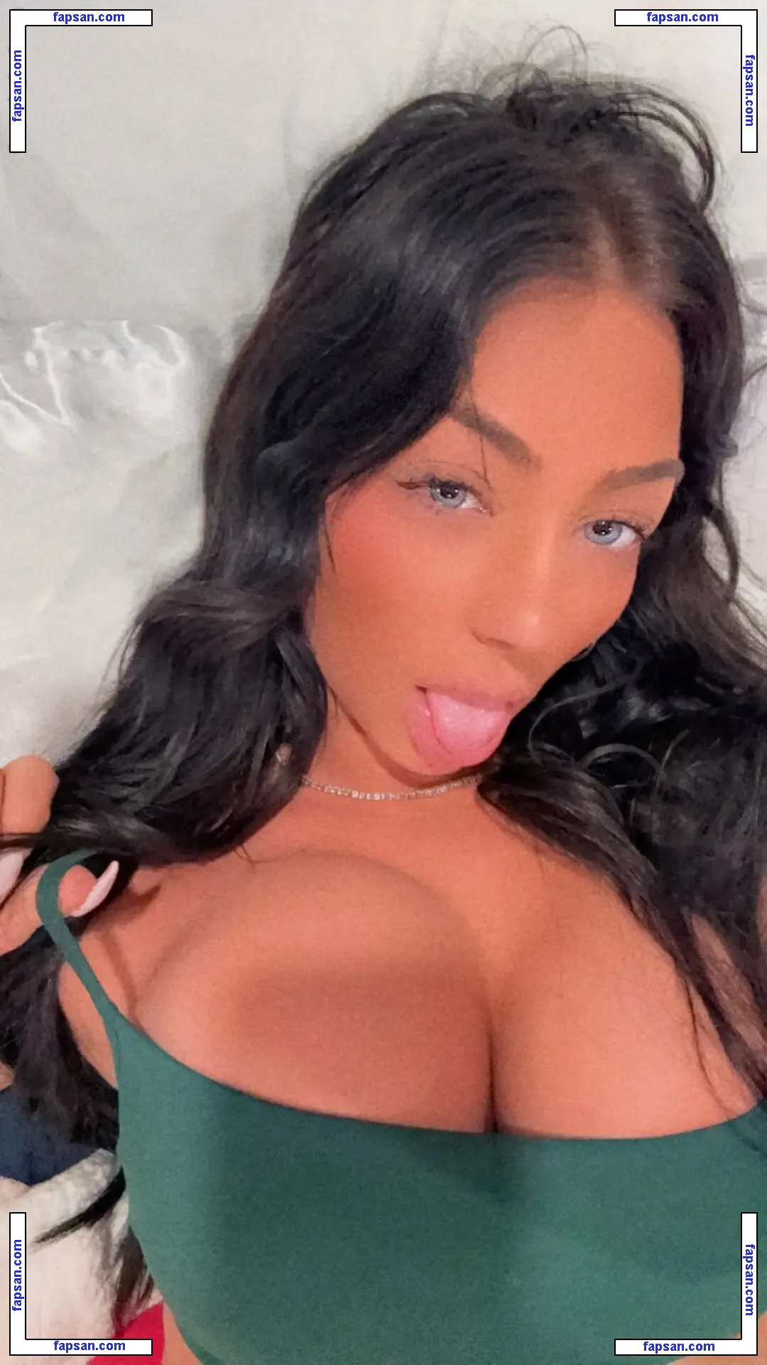giannaxtaylor nude photo #0033 from OnlyFans