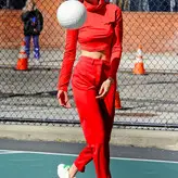 Gigi Hadid голая #0373