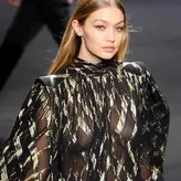 Gigi Hadid голая #0686