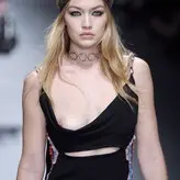 Gigi Hadid голая #1079