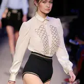 Gigi Hadid голая #1088