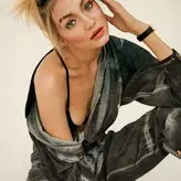Gigi Hadid голая #1103