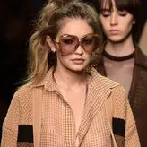 Gigi Hadid голая #1607