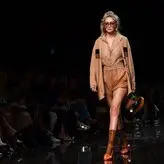Gigi Hadid голая #1619