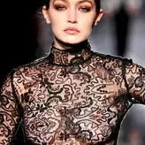 Gigi Hadid голая #1812