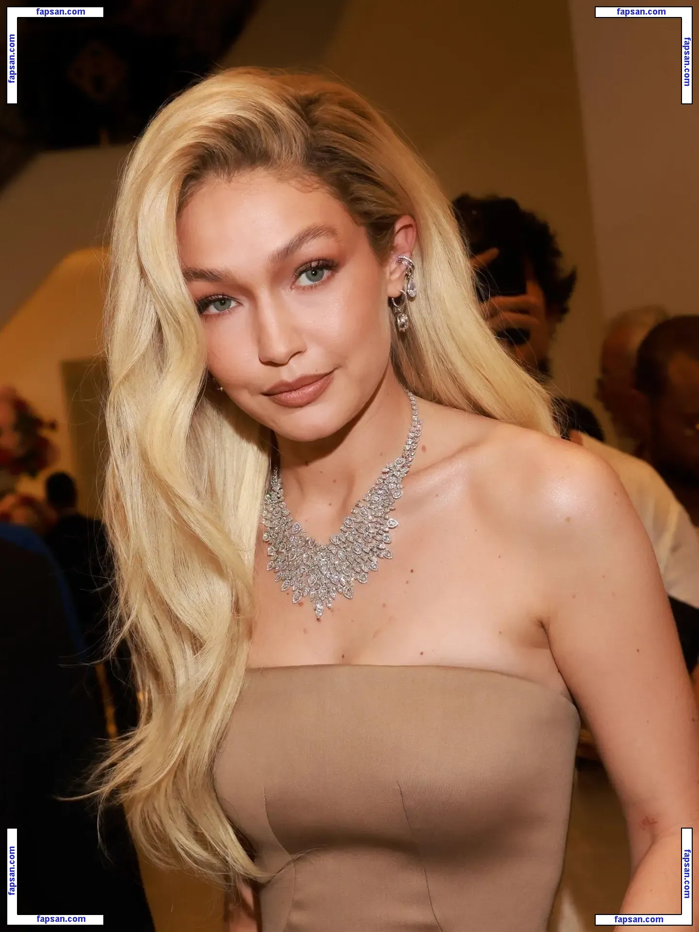 Gigi Hadid голая фото #2232 с Онлифанс