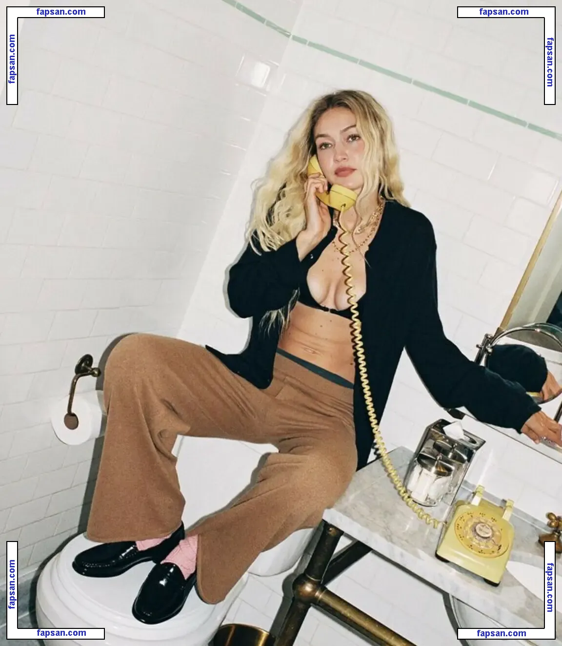 Gigi Hadid голая фото #2326 с Онлифанс