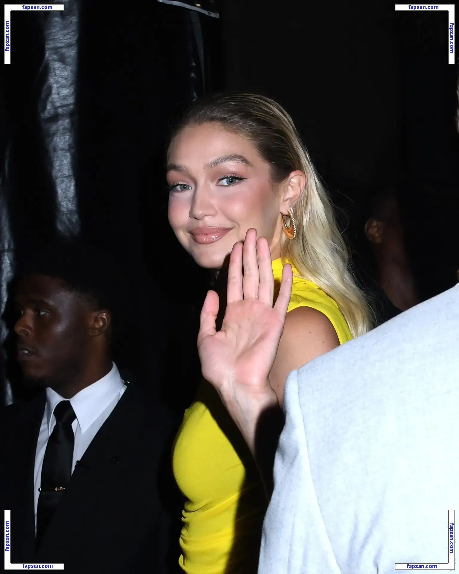 Gigi Hadid голая фото #2362 с Онлифанс