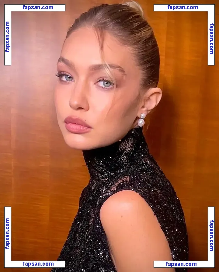 Gigi Hadid голая фото #2381 с Онлифанс