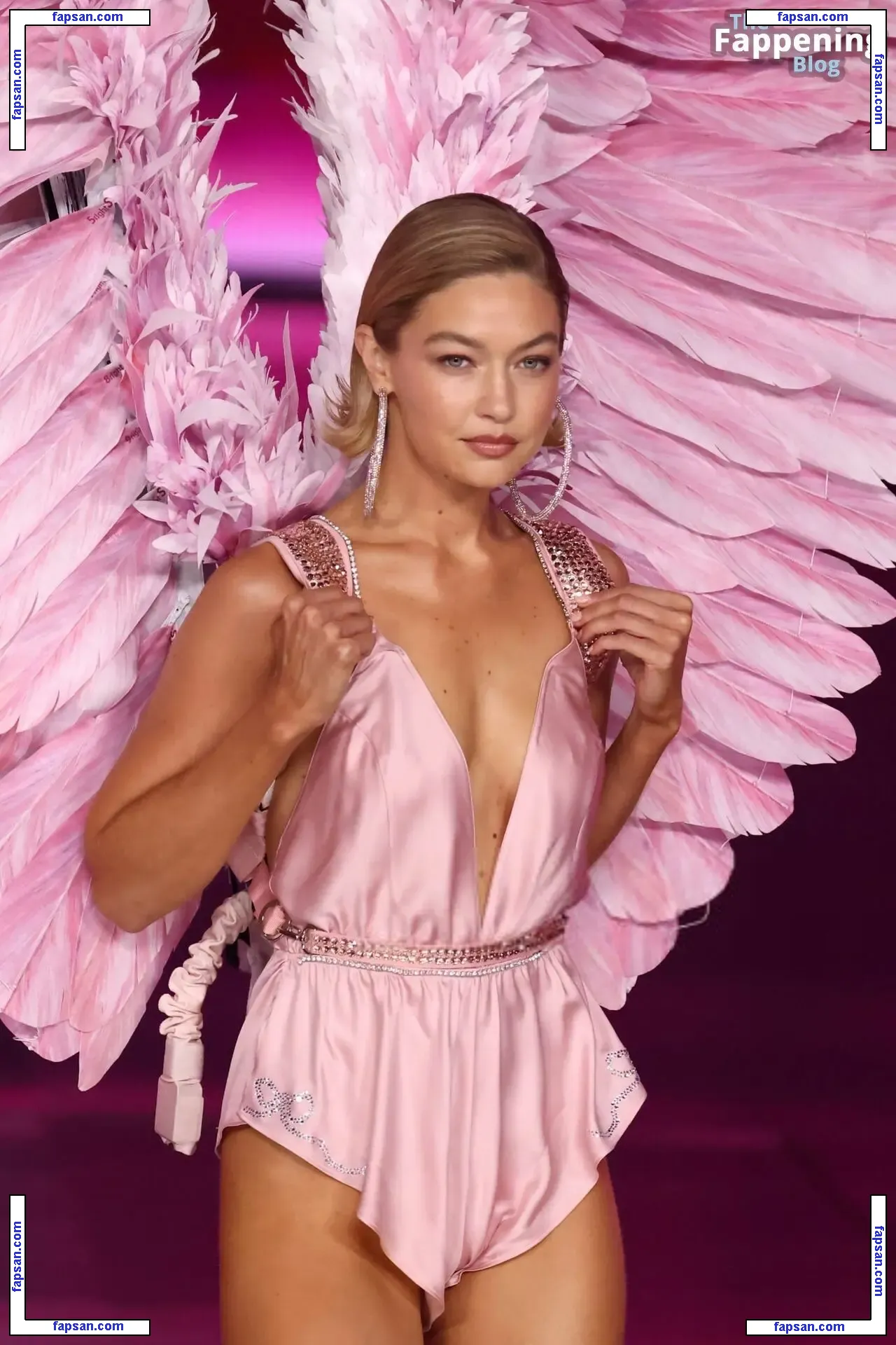 Gigi Hadid голая фото #2469 с Онлифанс