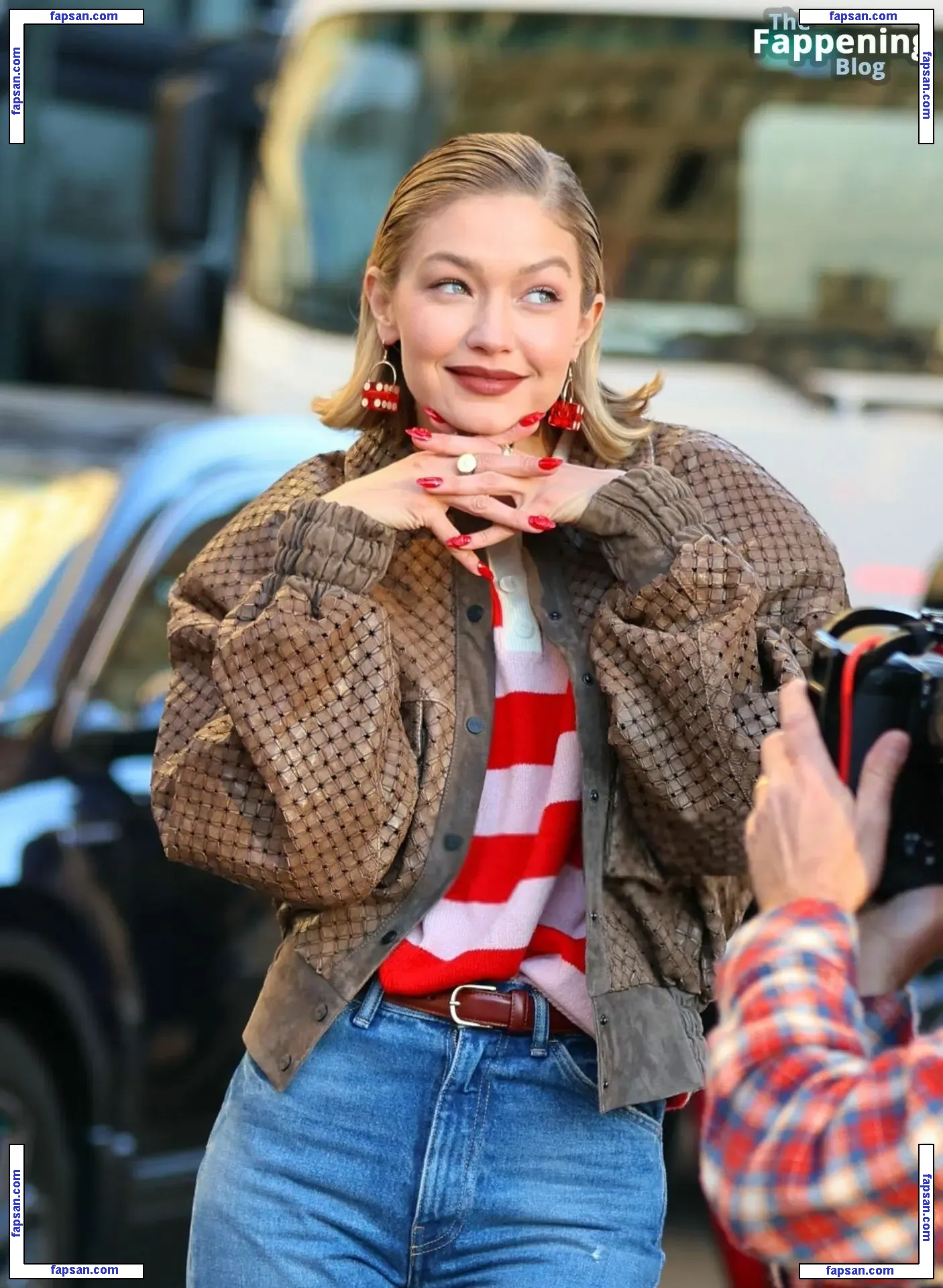 Gigi Hadid голая фото #2514 с Онлифанс