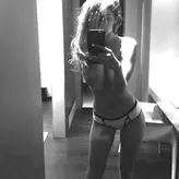 Gigi Hadid голая #2016
