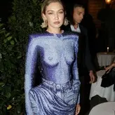 Gigi Hadid голая #2429