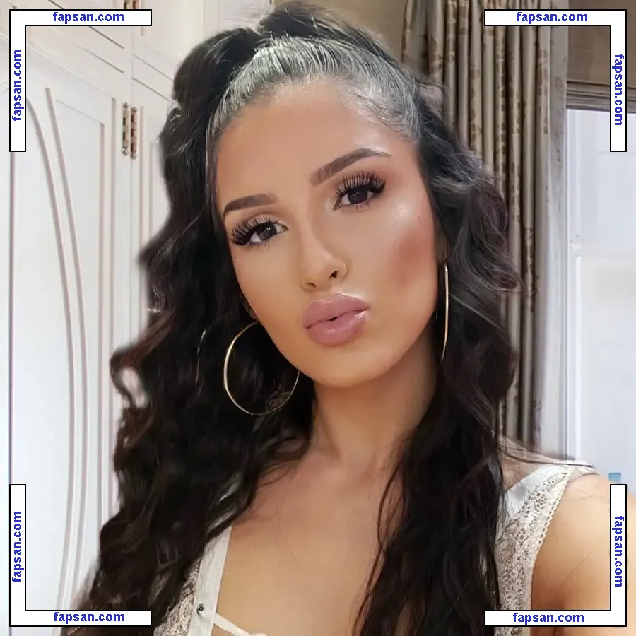 gigi2x голая фото #0001 с Онлифанс