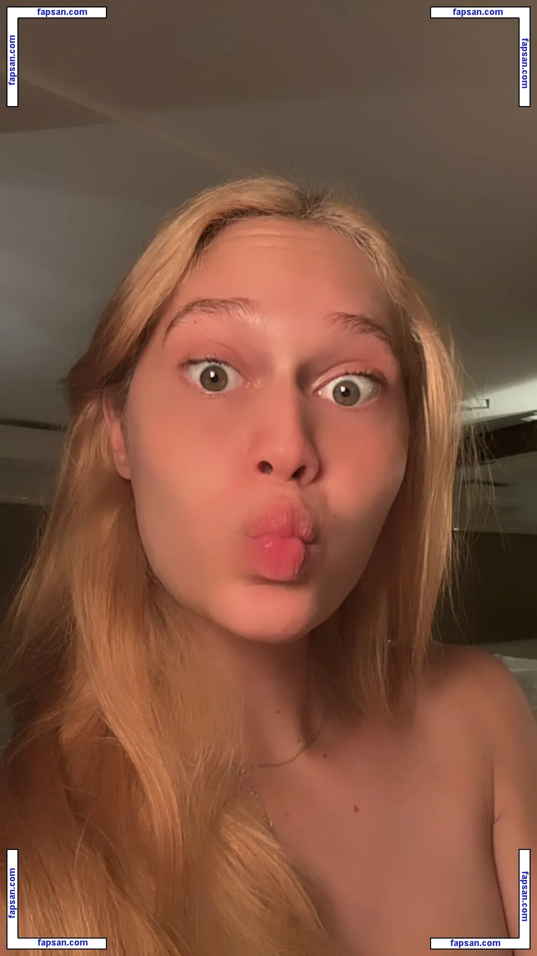 GigiHadidd nude photo #0001 from OnlyFans