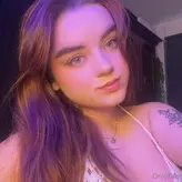 gigihugsyou nude #0001