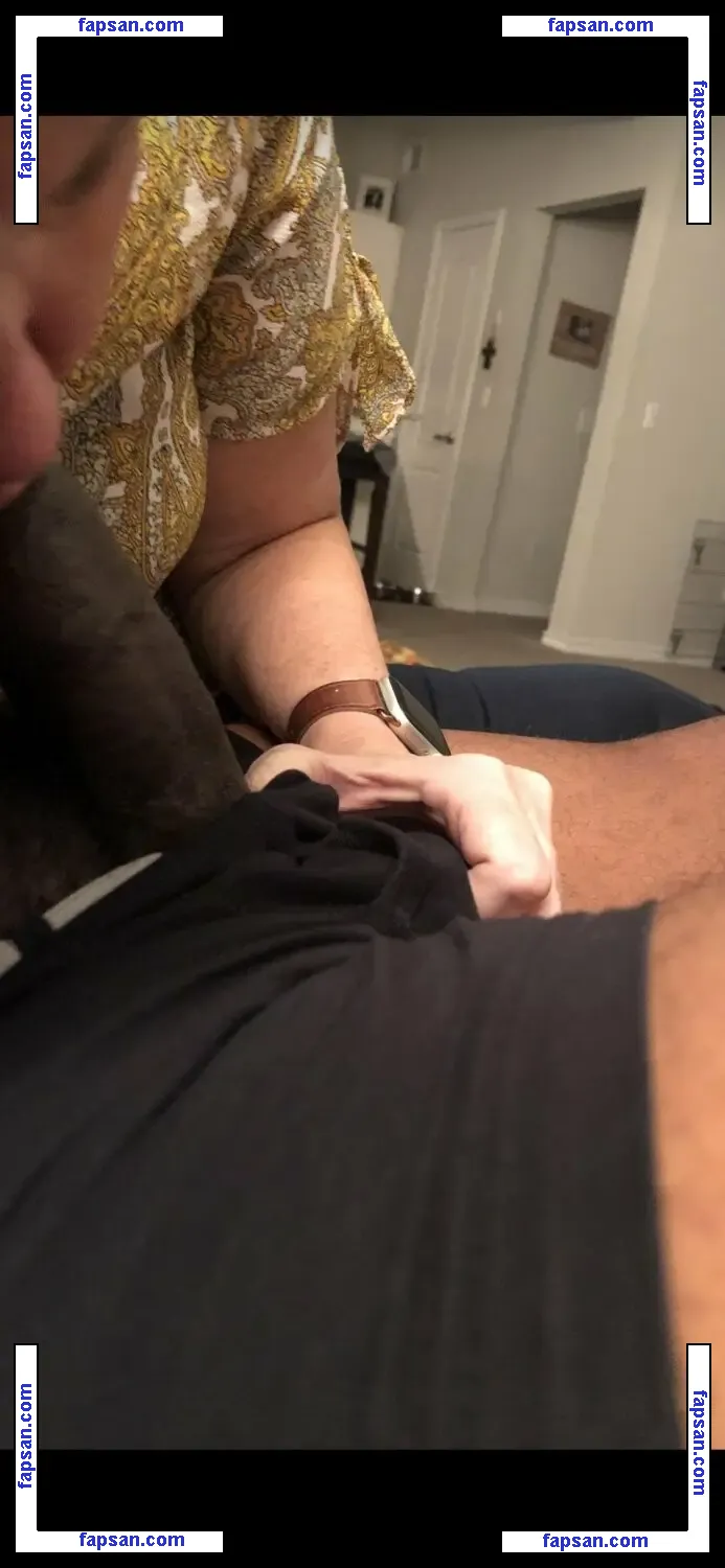 Gilfpawglife nude photo #0036 from OnlyFans