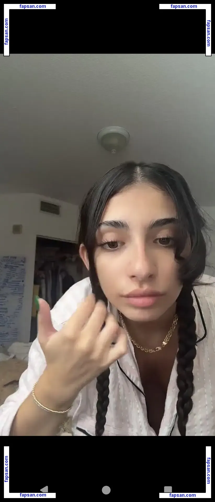 gillianunrestricted nude photo #0004 from OnlyFans