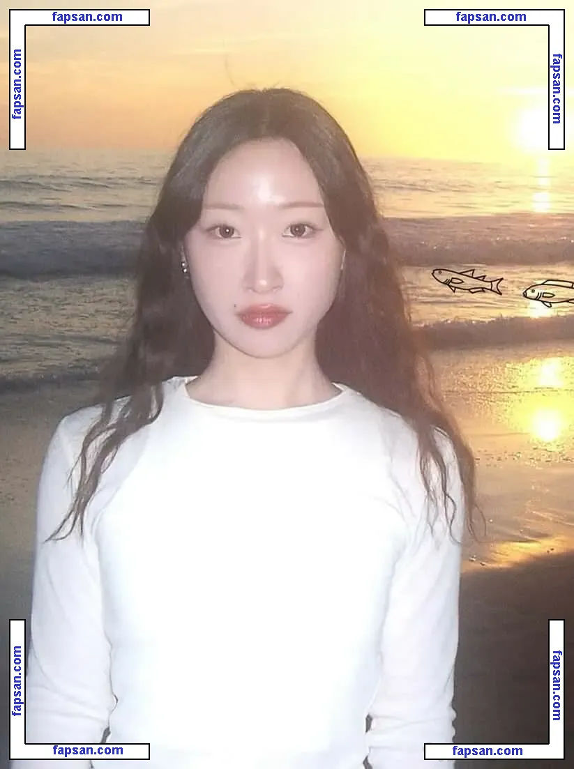 Gina K. nude photo #0004 from OnlyFans