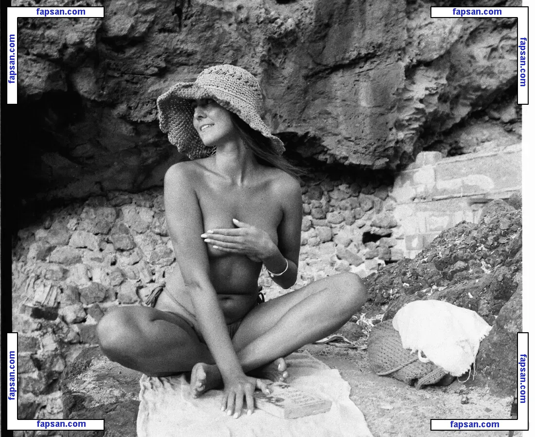 Gina Marovic голая фото #0001 с Онлифанс