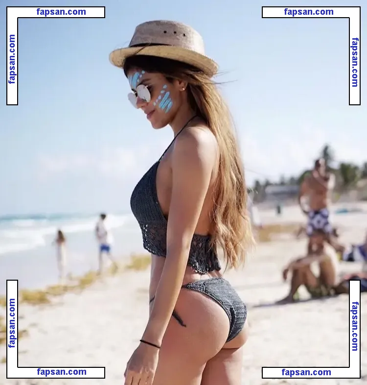 Giorgina Uzcategui nude photo #0002 from OnlyFans