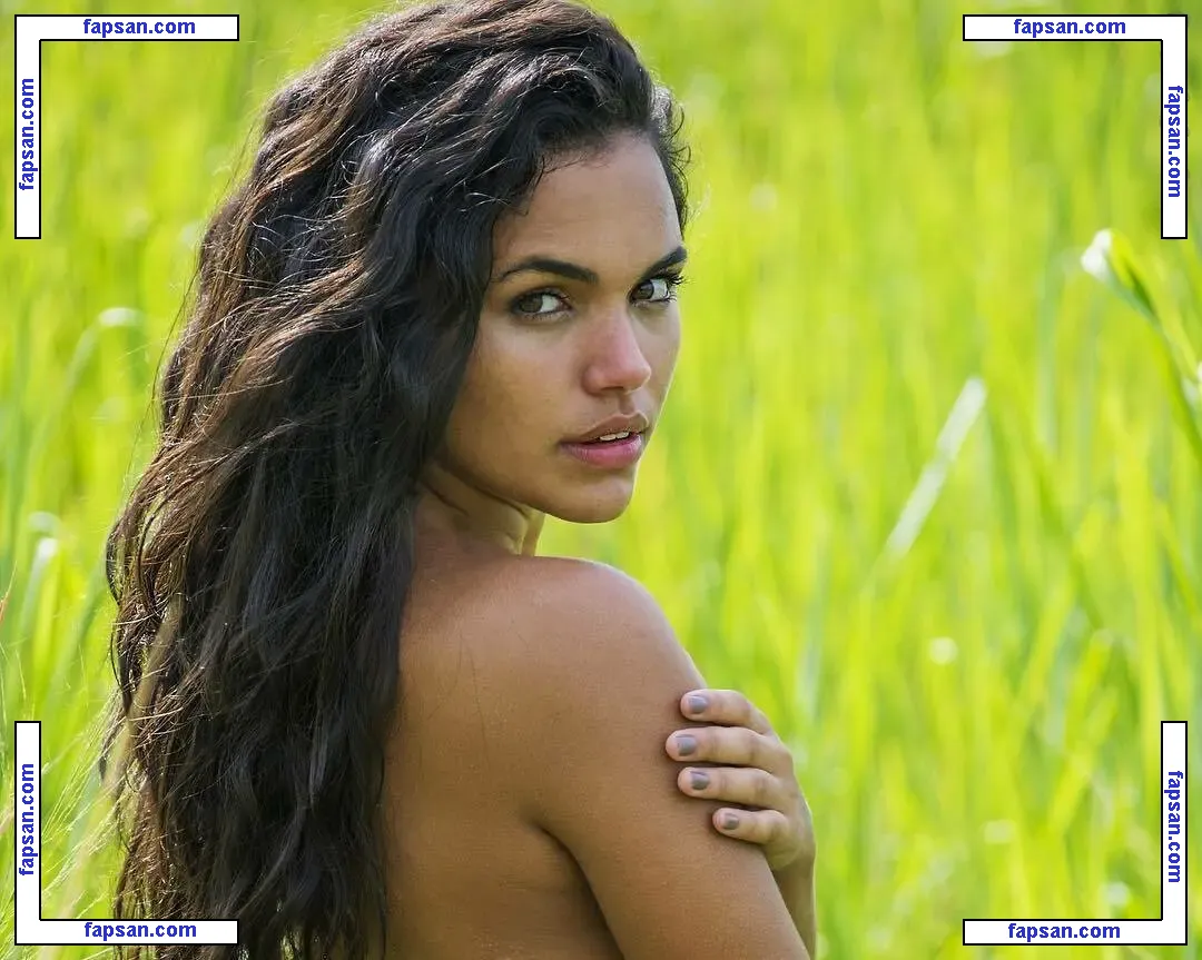 Giovana Cordeiro nude photo #0059 from OnlyFans
