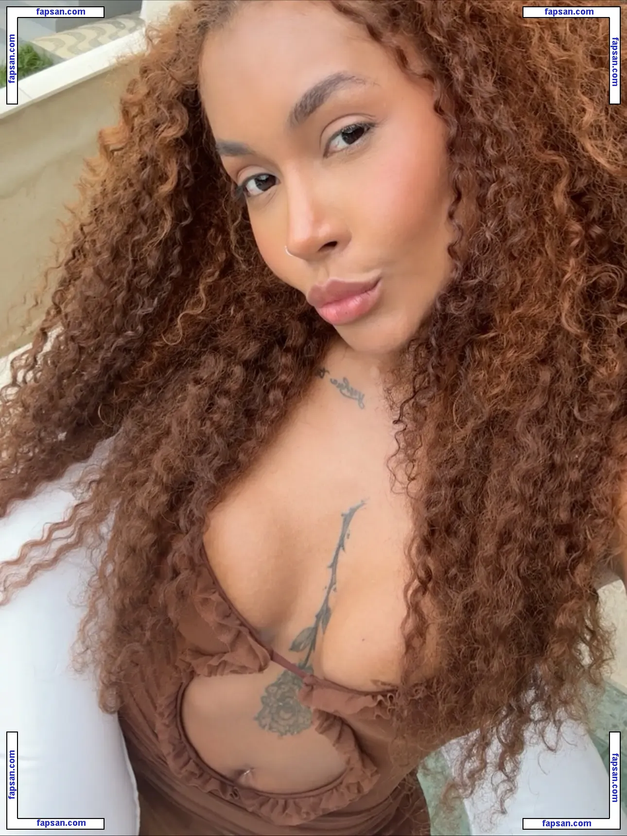 Giovanna Jacobina nude photo #0002 from OnlyFans