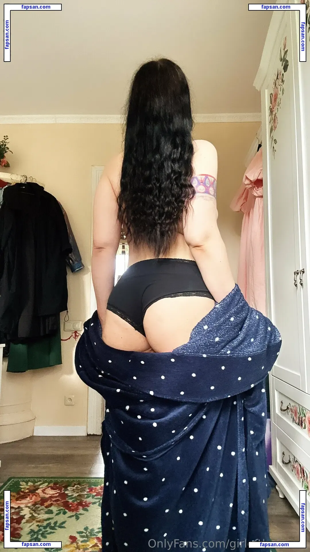 girloftheforest nude photo #0003 from OnlyFans