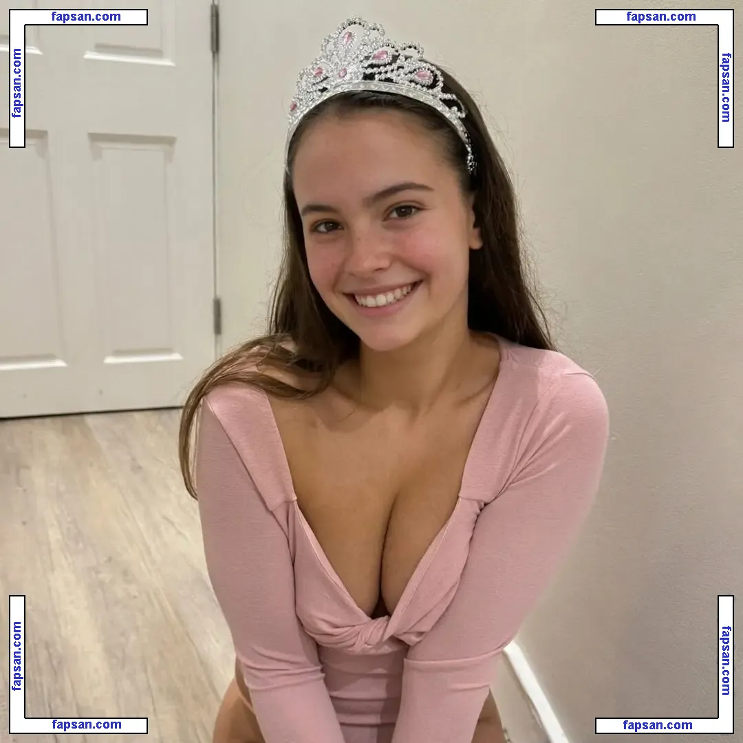 girlwithherbow02 nude photo #0010 from OnlyFans