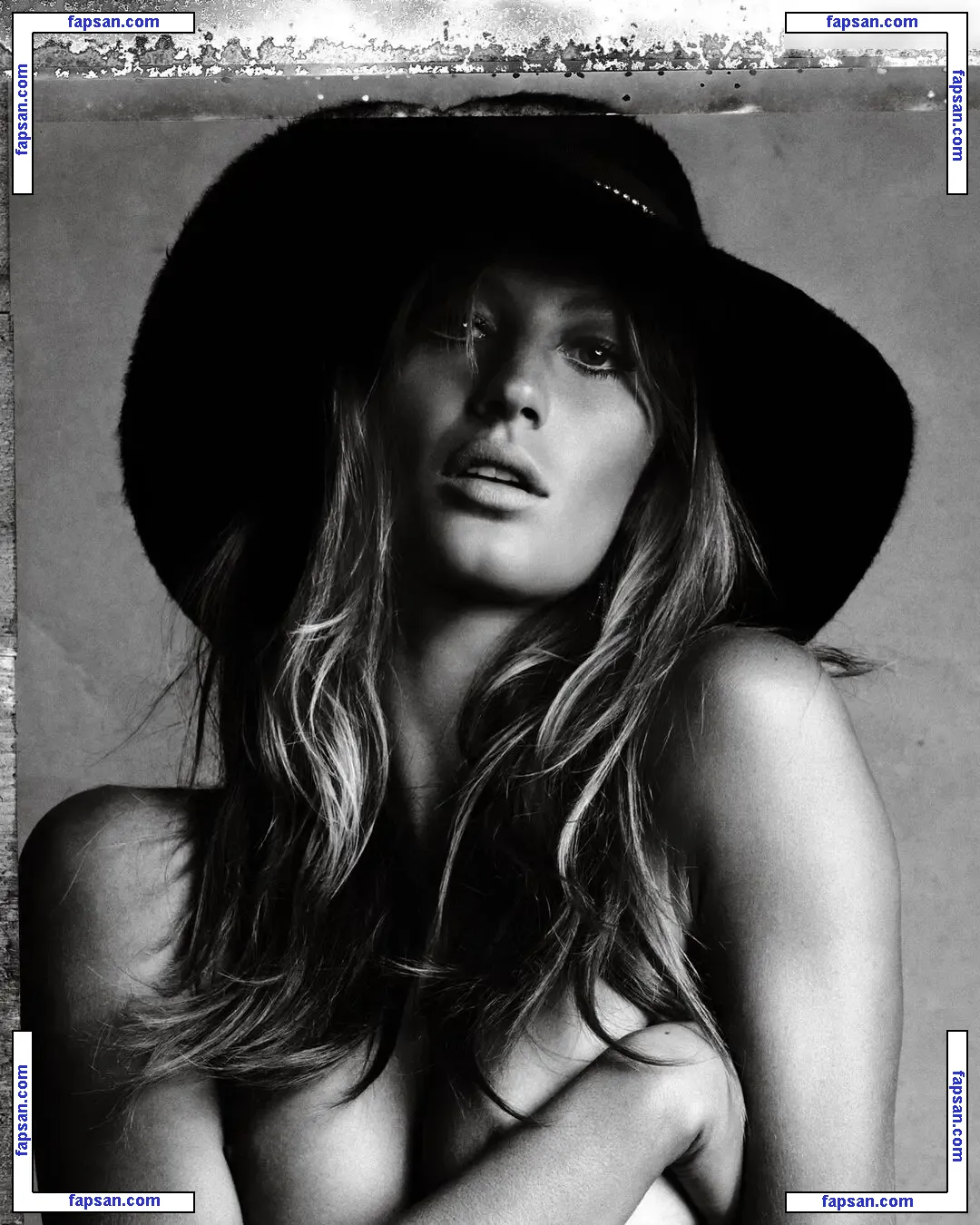 Gisele Bundchen nude photo #1406 from OnlyFans