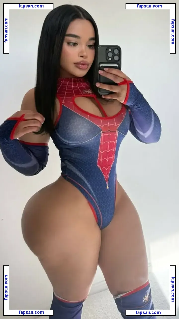 Giselle Lynette nude photo #0010 from OnlyFans