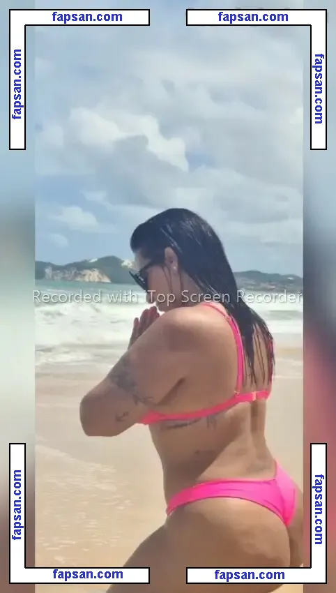 gislainepenaa nude photo #0002 from OnlyFans