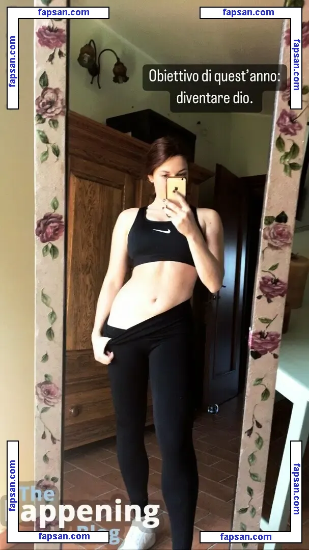 Giulia Zelda голая фото #0016 с Онлифанс