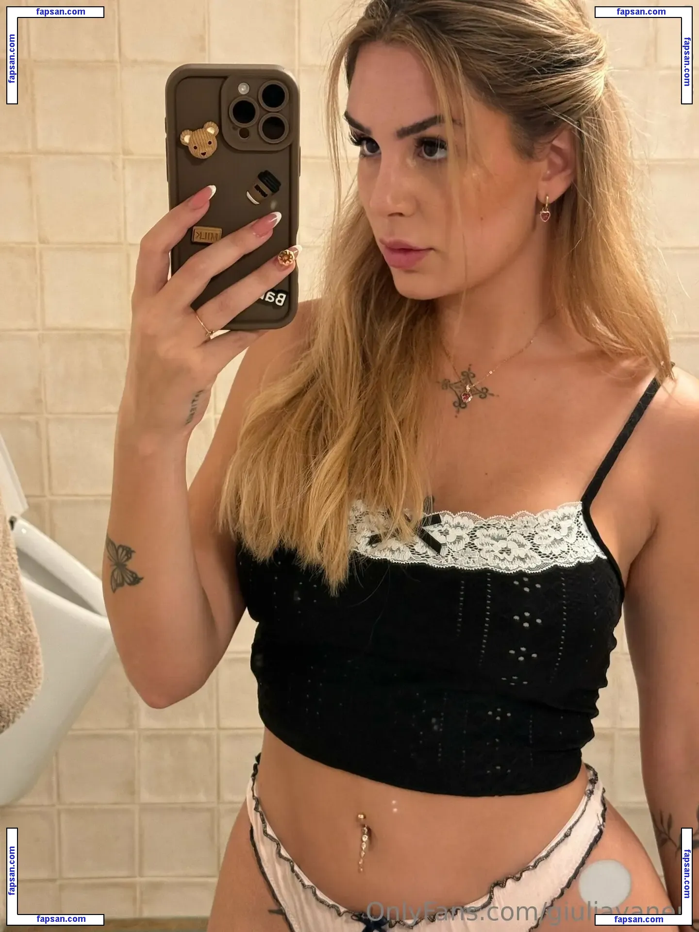 giuliavaneri nude photo #0032 from OnlyFans