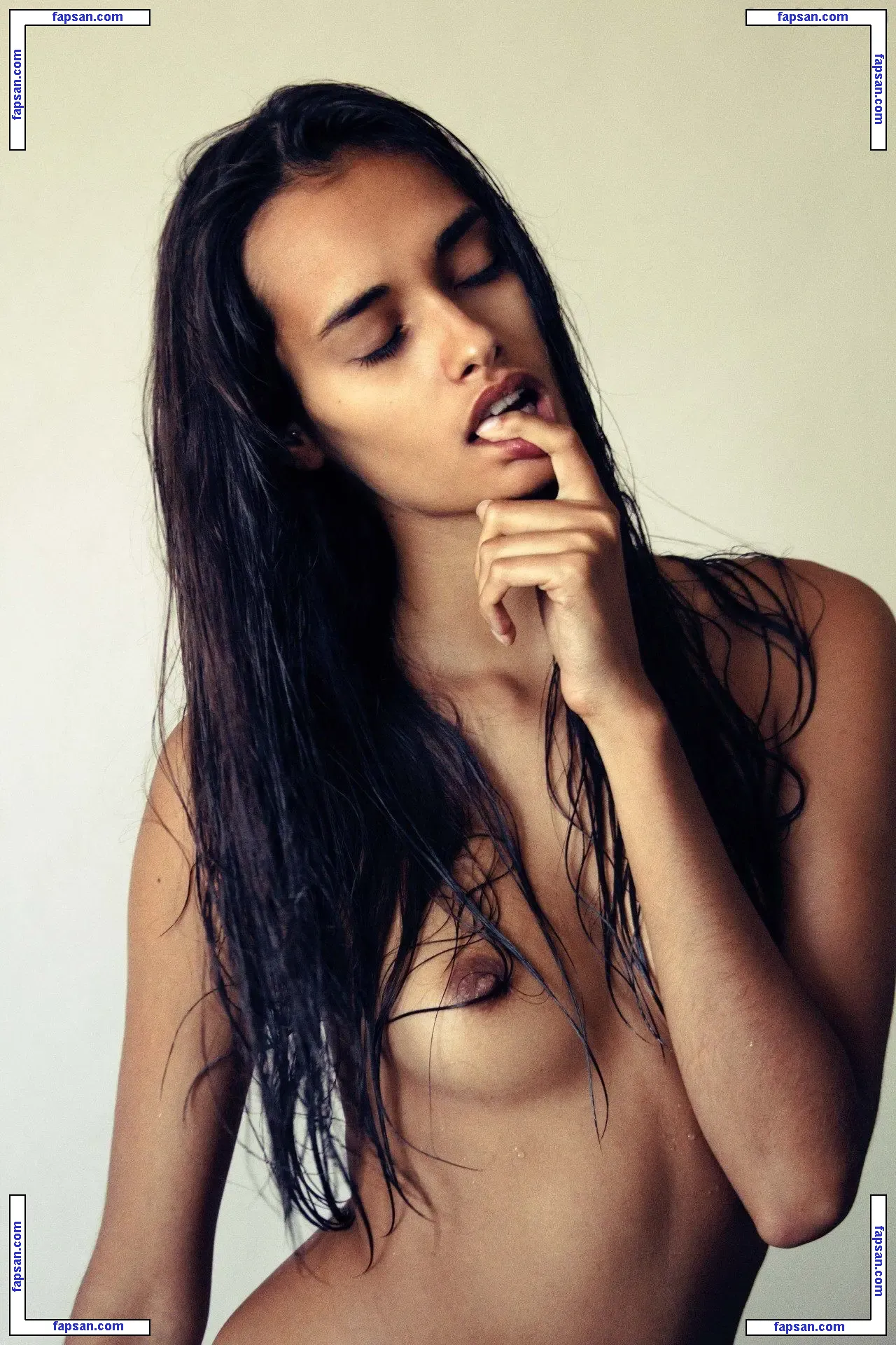 Gizele Oliveira nude photo #0012 from OnlyFans