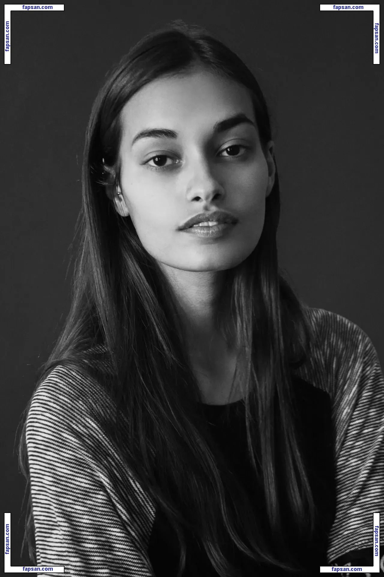 Gizele Oliveira nude photo #0017 from OnlyFans