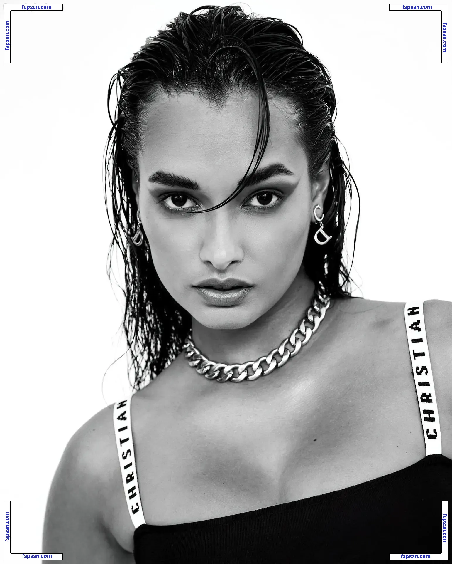 Gizele Oliveira nude photo #0022 from OnlyFans
