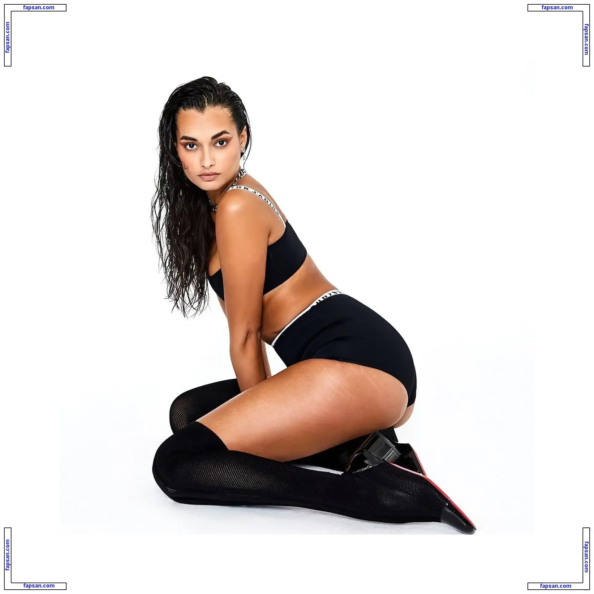 Gizele Oliveira nude photo #0033 from OnlyFans