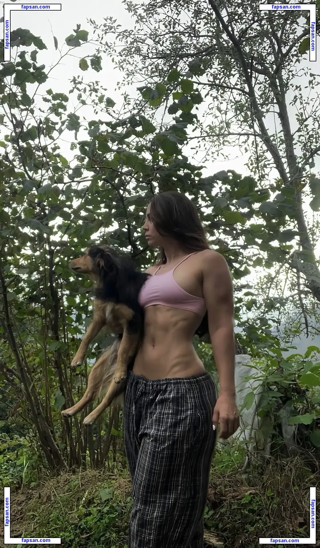 Gizem Orhan nude photo #0001 from OnlyFans