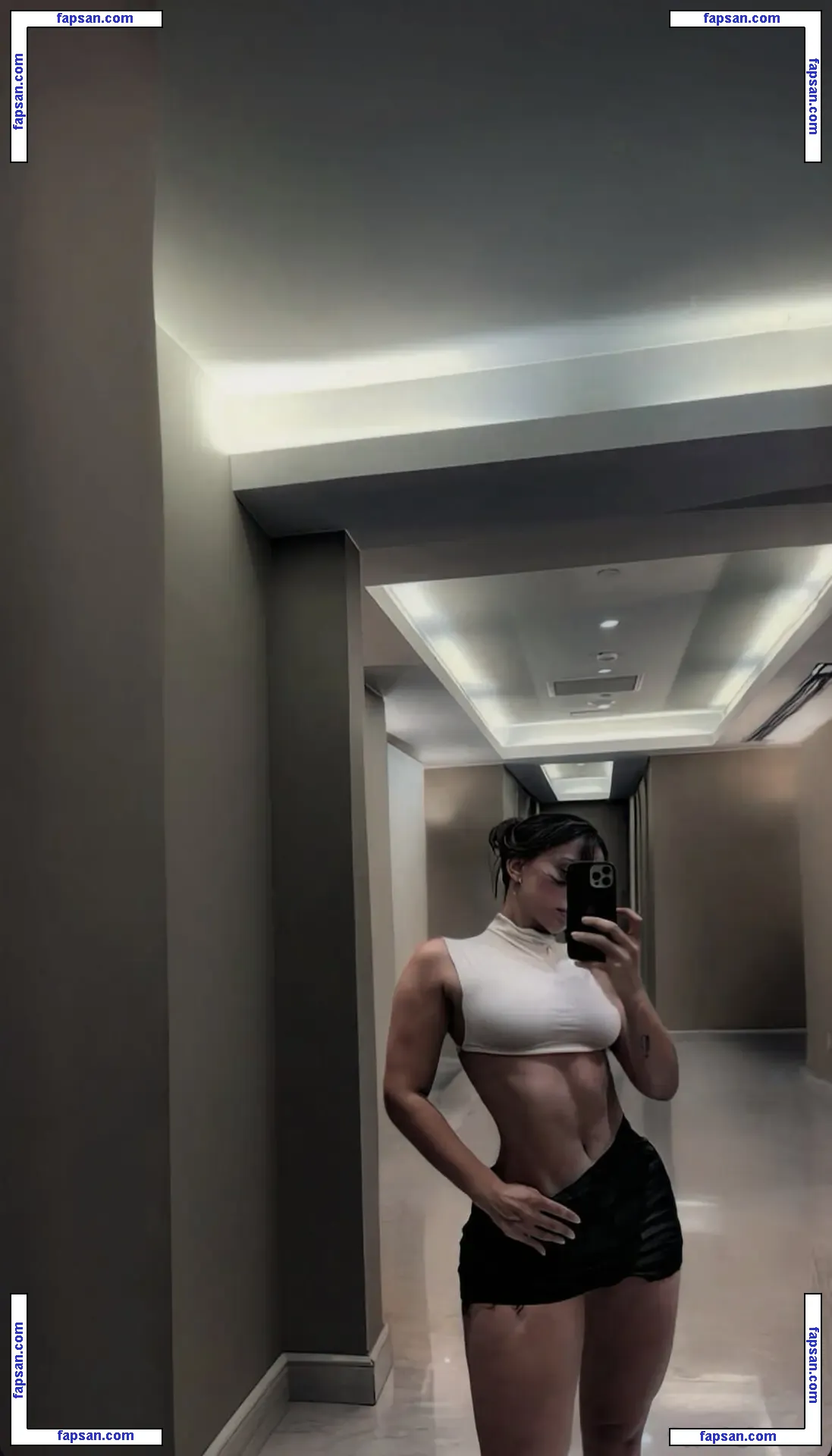 Gizem Orhan nude photo #0013 from OnlyFans