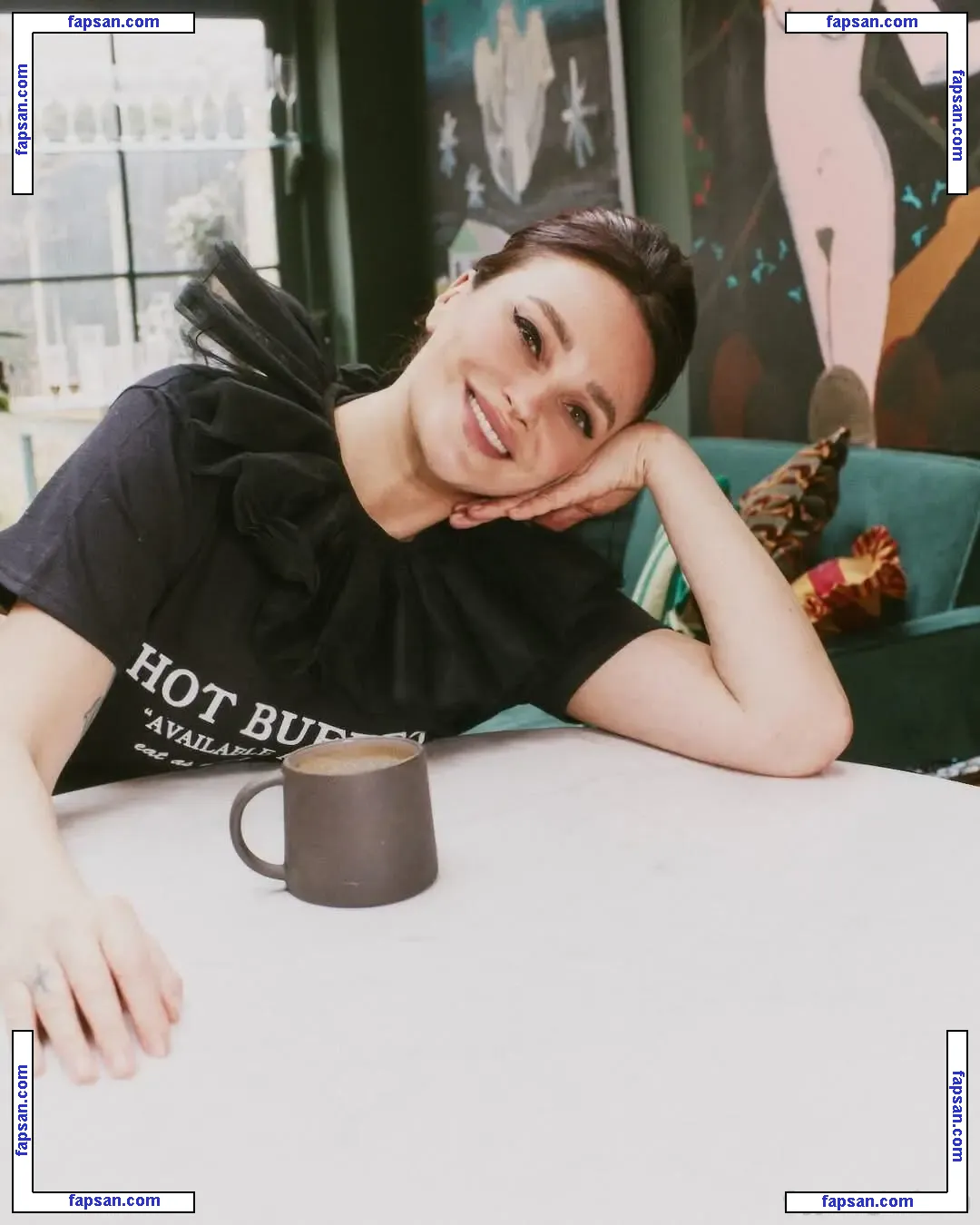 Gizzi Erskine nude photo #0097 from OnlyFans