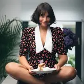 Gizzi Erskine голая #0004